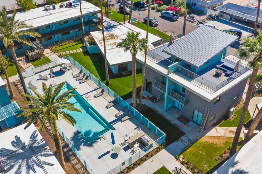Micro Studio With Balcony & Pool View - Walk To Ot Scottsdale Buitenkant foto